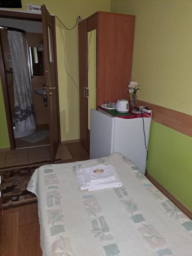 Hotelik Warmia -Pensjonat, Hostel Лидзбарк Вармински Екстериор снимка